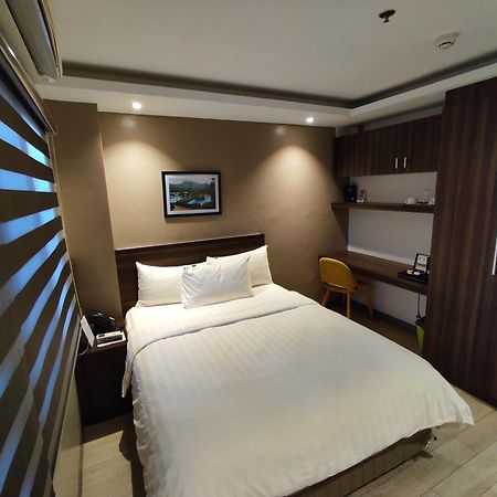 Hotel Inigo Legazpi Exteriér fotografie
