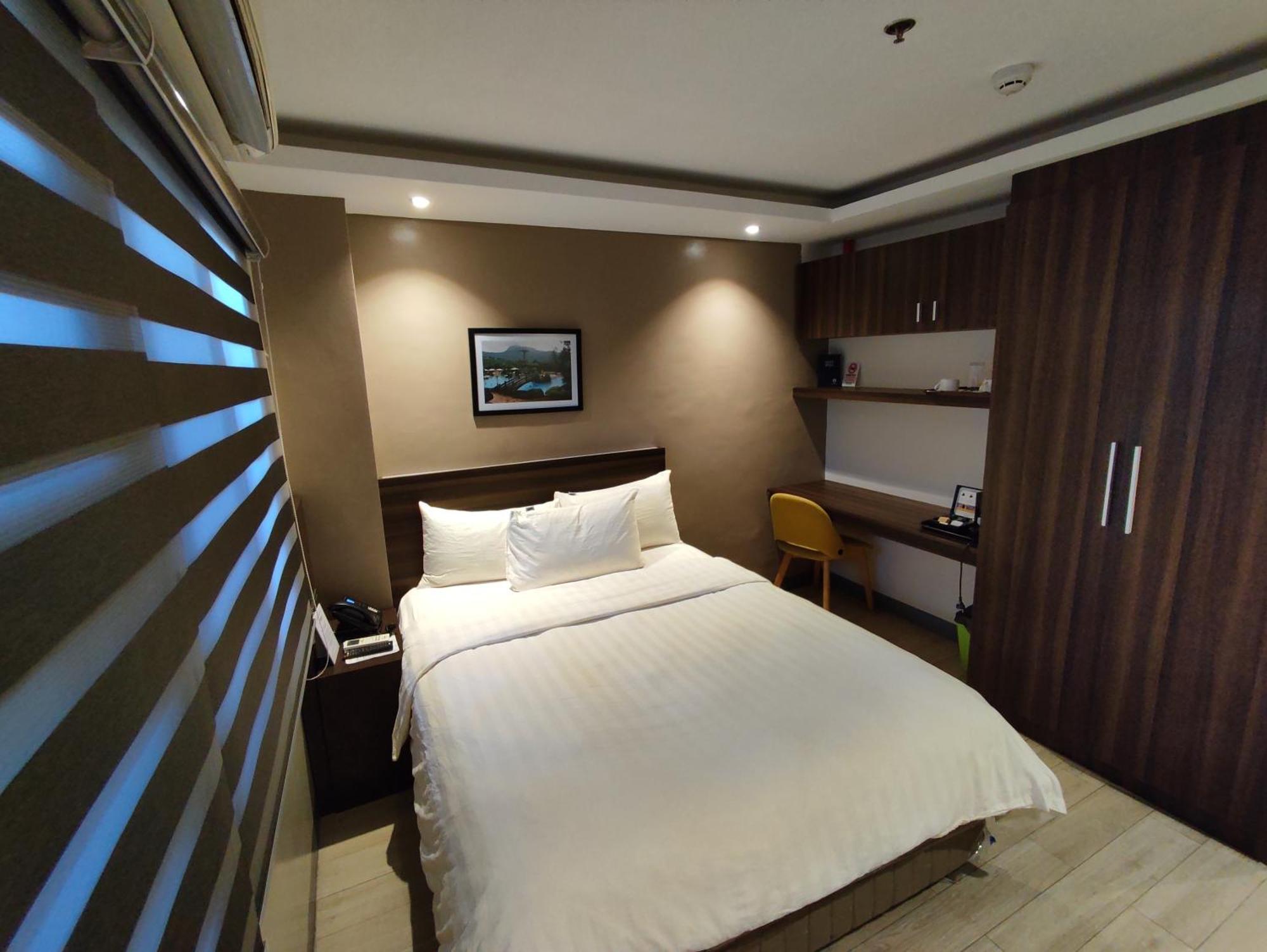 Hotel Inigo Legazpi Exteriér fotografie